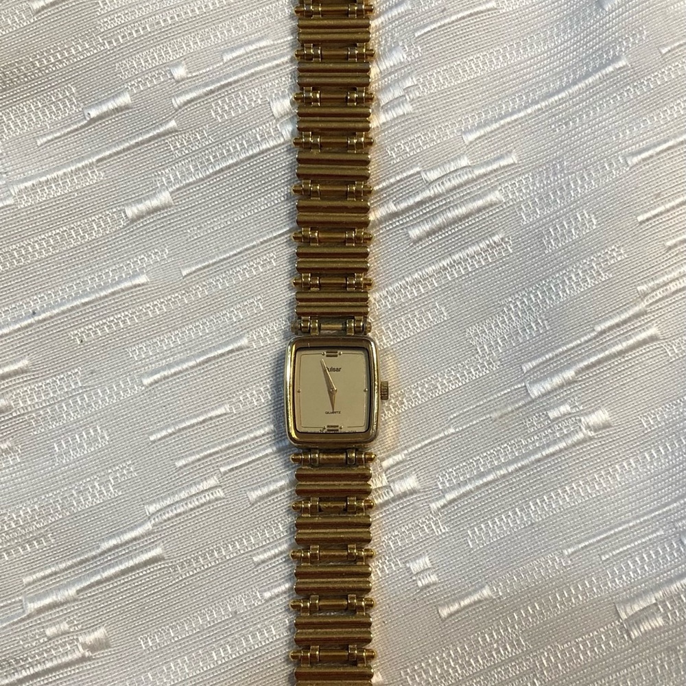 COPY - Pulsar Vintage 80’s Gold Plated Bracelet Analog Quarts Watch with new ba…